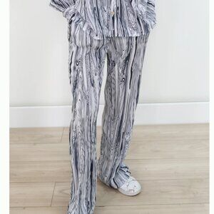 NWT Find me Now Augustine Swirl Print Ribbed Flowy Pants in Black White Agate XS